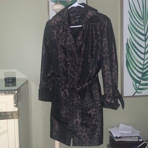 Animal print raincoat by ALFANI